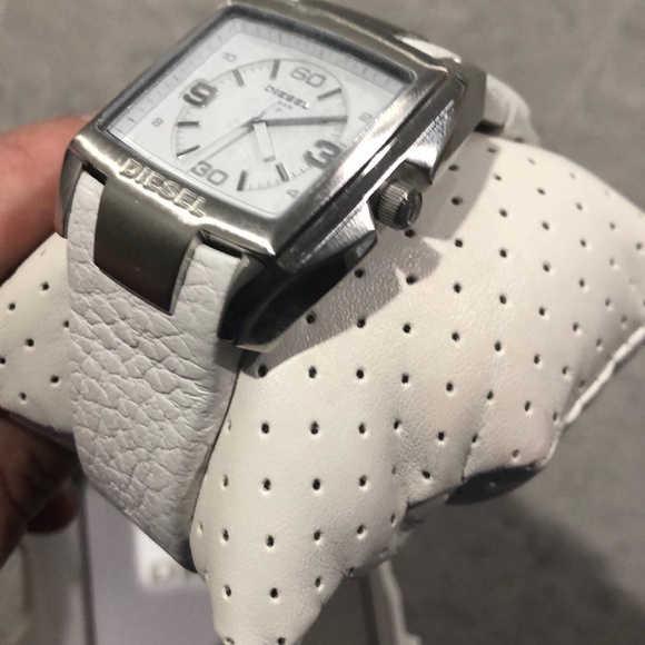 Diesel watch - Picture 3 of 3